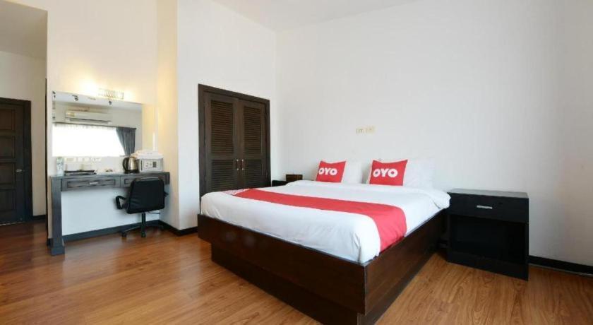 Oyo 520 Pattaya Cantina Экстерьер фото